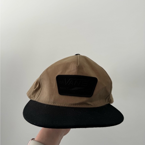 Vans SnapBack - Picture 2 of 2